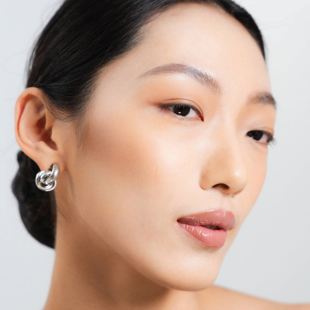 Velvet Vanity routine step โ Cloud Contour