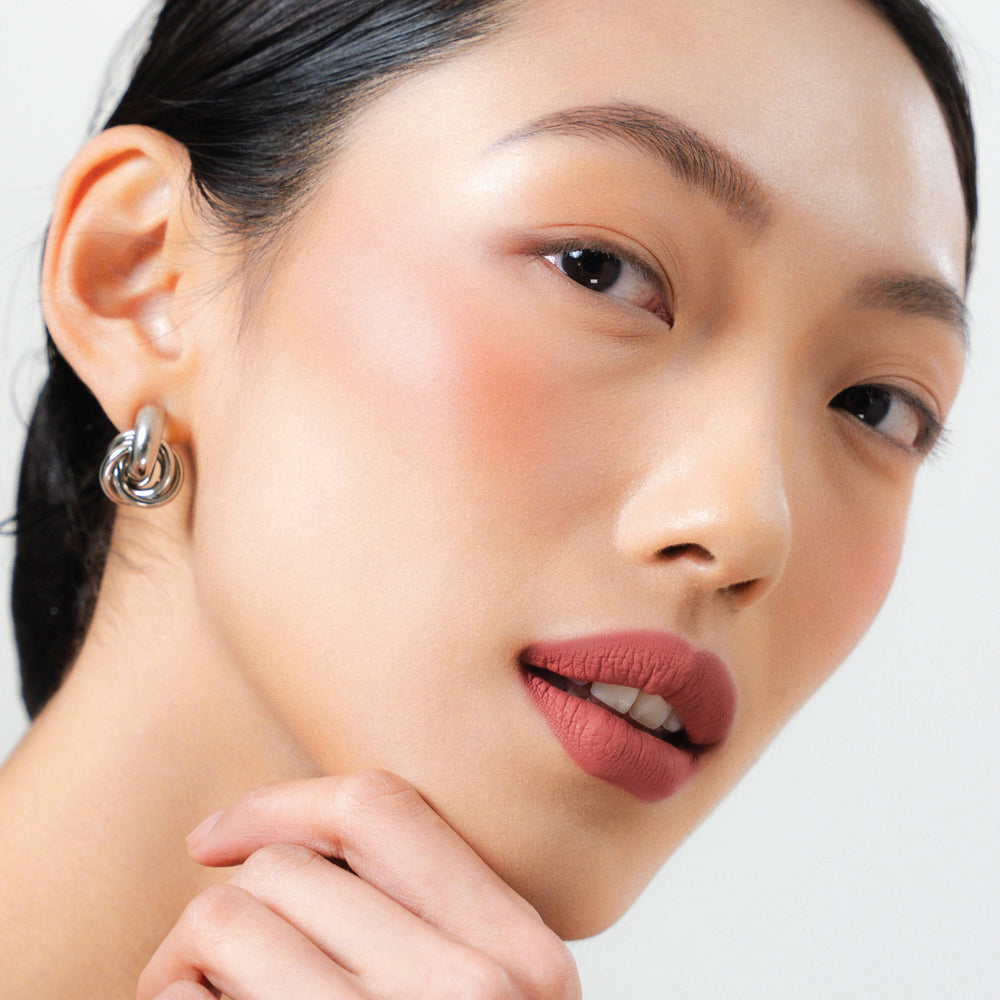 Velvet Vanity routine step โ Peptide Hydra Matte Lipstick