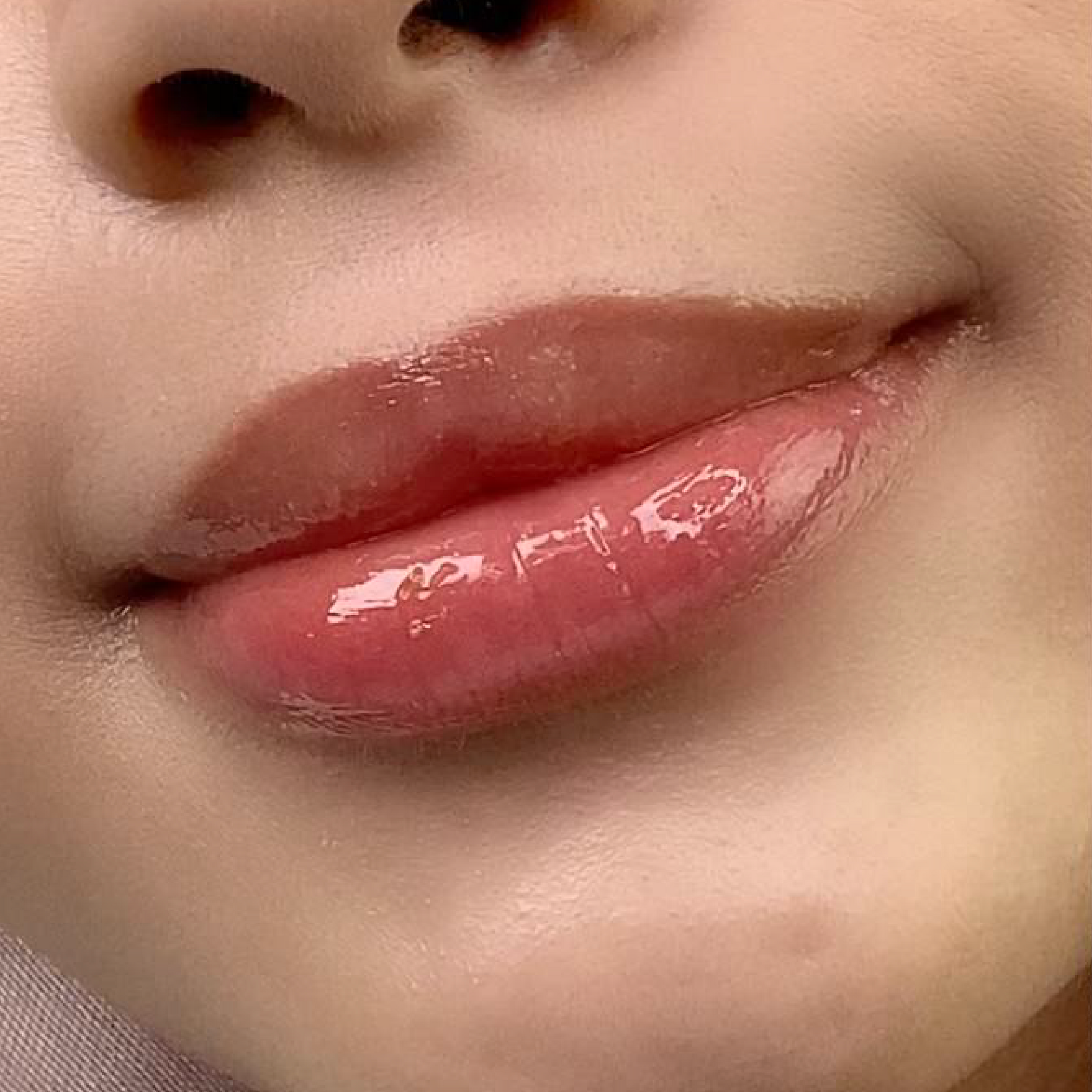 Peptide Glo Lip Oil in Crystal Clear