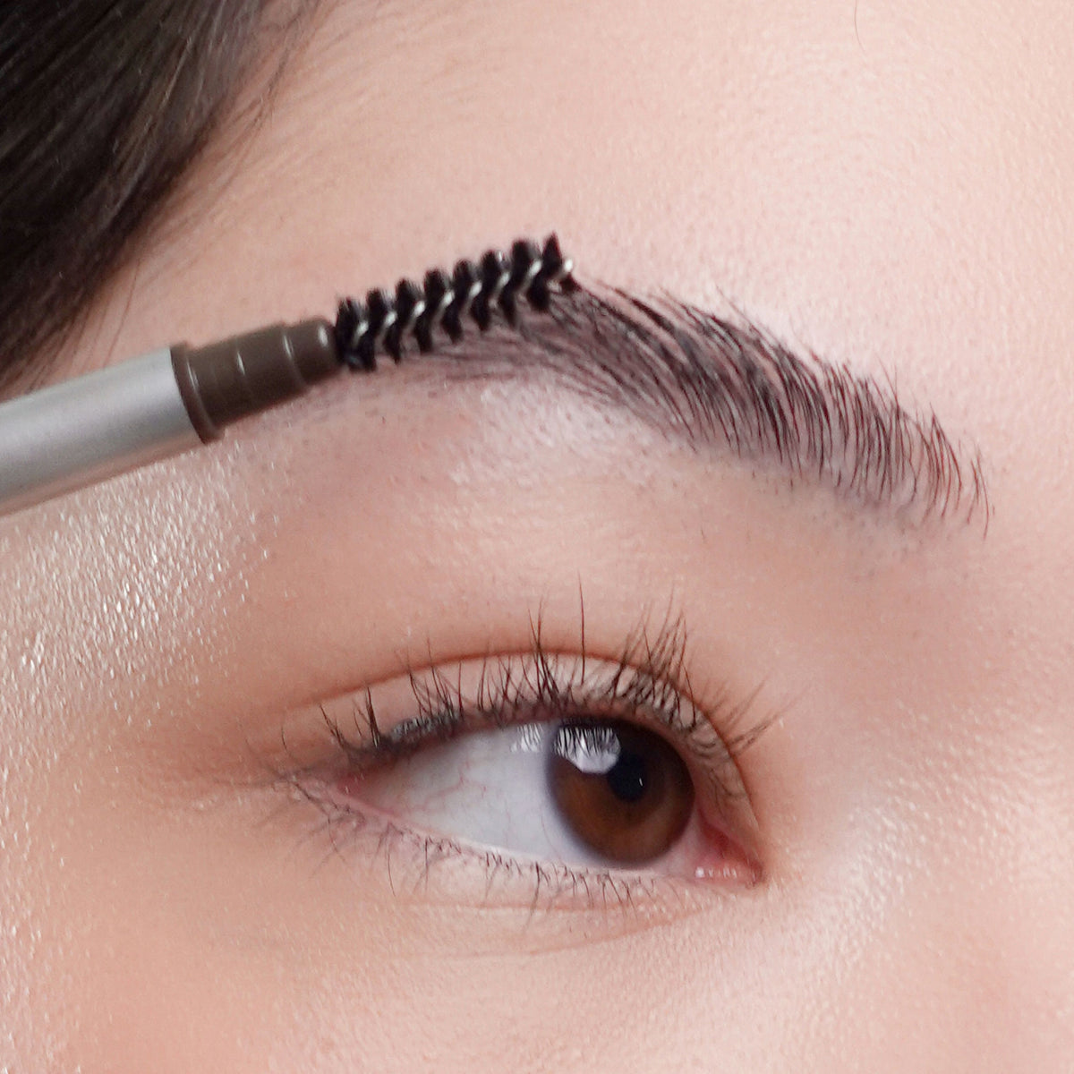 Soft Trace Brow Pencil in Brown on fair skin