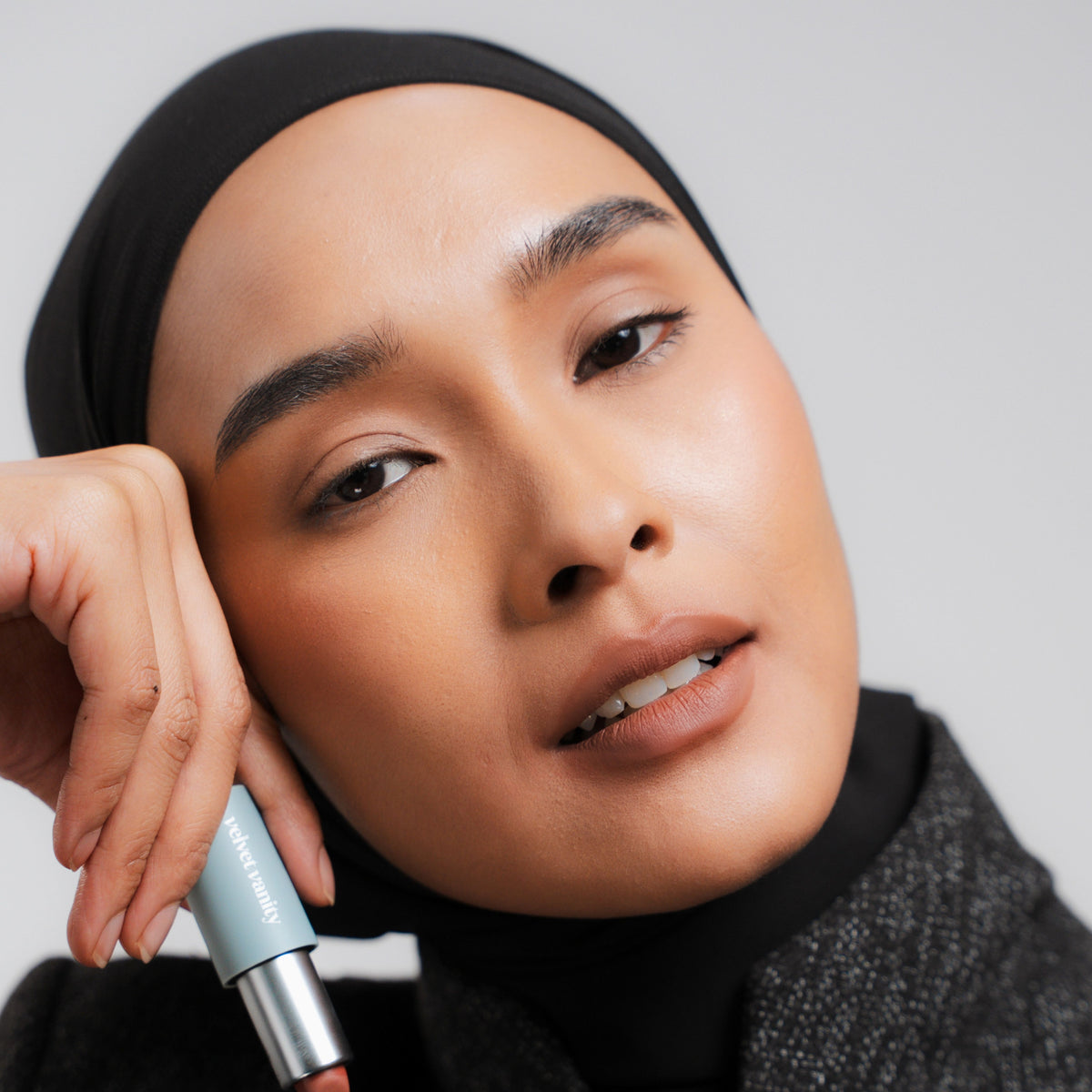 Soft Blur Glide-On Lipstick in Marsala on medium skin